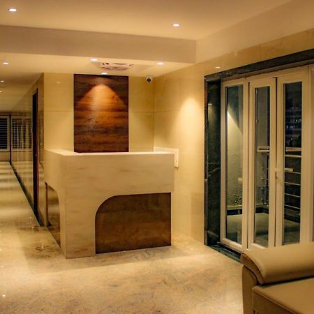 Rr Mount Elite Suites Chennai Bagian luar foto